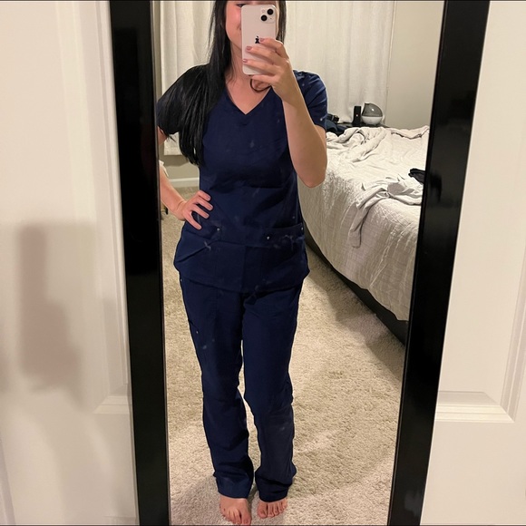 Blue Healing Hands 4 Size Small tops and 2 Size ST Pants/ 2 Size S Pants - Picture 4 of 12